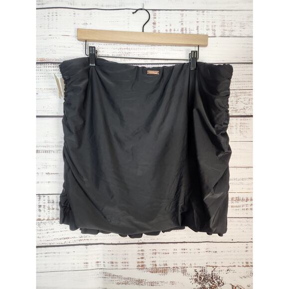 Raisins Curve Plus size swim skirt size 24W NWT tummy/thigh minimizer - Picture 1 of 5